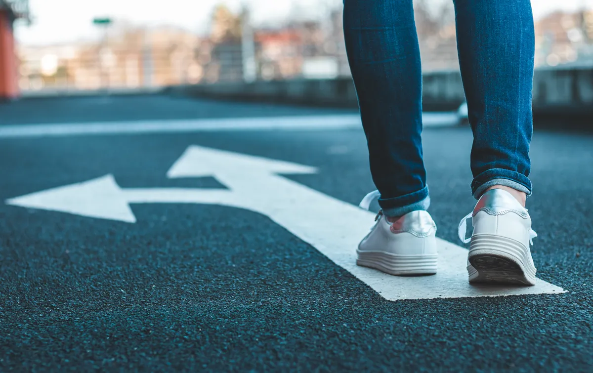 archimate relationships point in the same direction as the enterprise